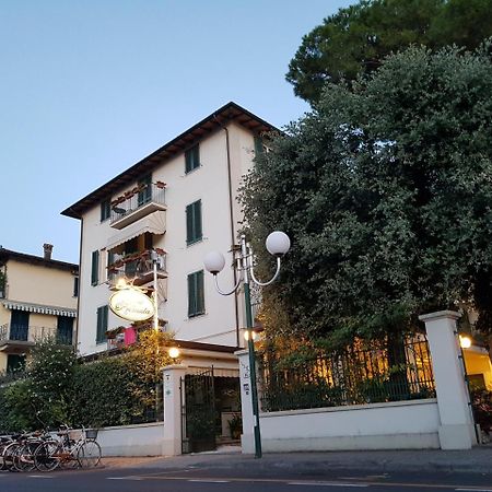 Hotel La Primula Forte dei Marmi Exterior foto